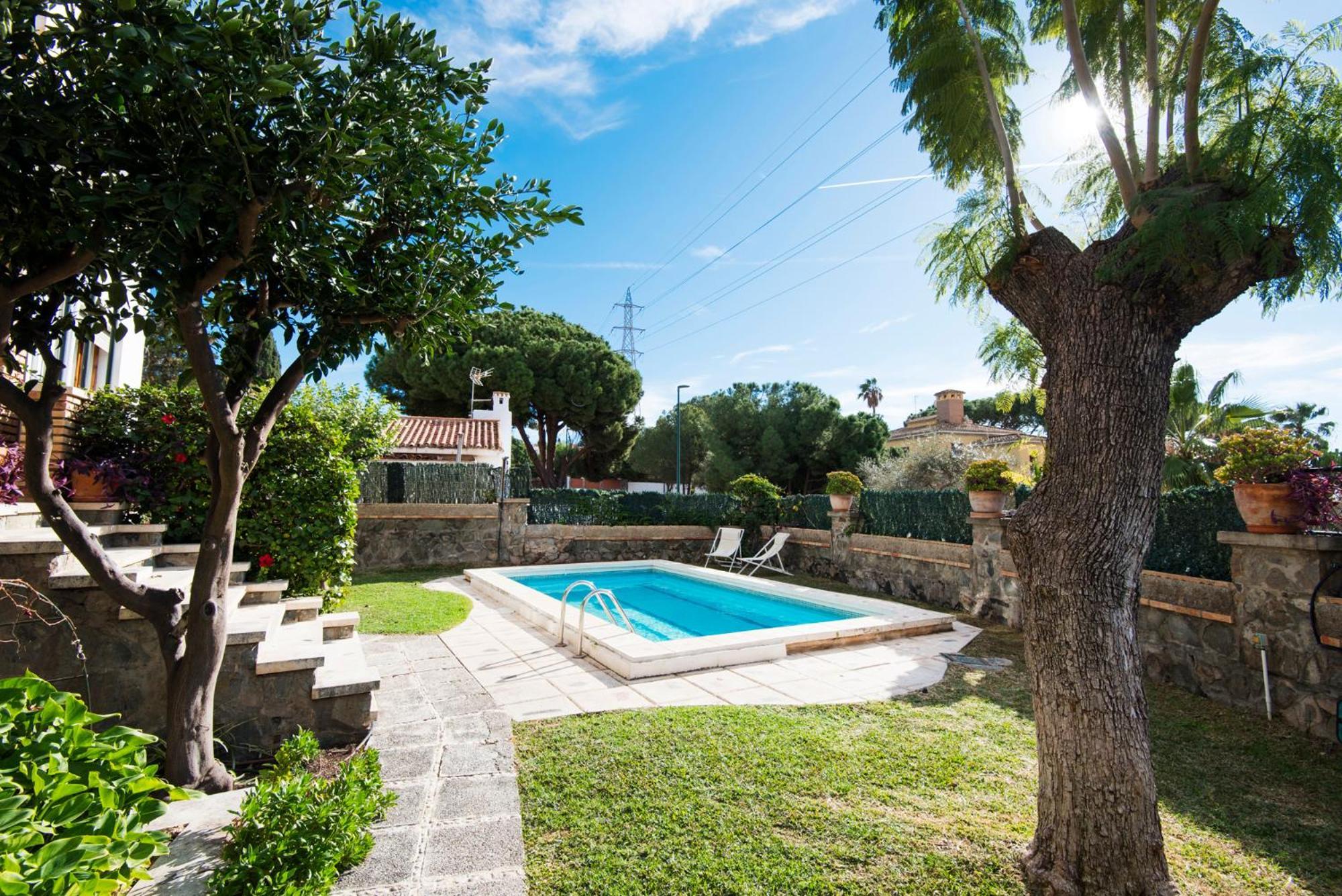 Queen Of The Ocean Villa: Stately Style House With Pool Malaga Ngoại thất bức ảnh