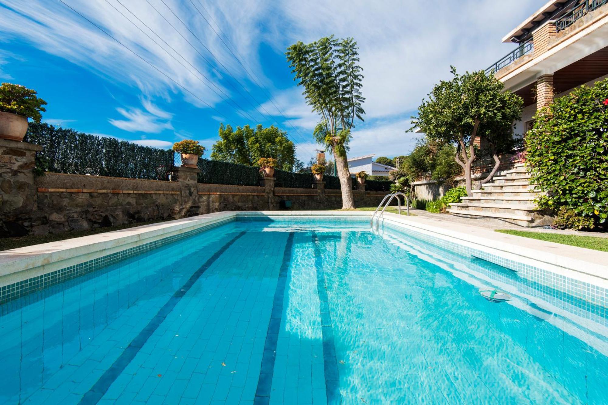 Queen Of The Ocean Villa: Stately Style House With Pool Malaga Ngoại thất bức ảnh