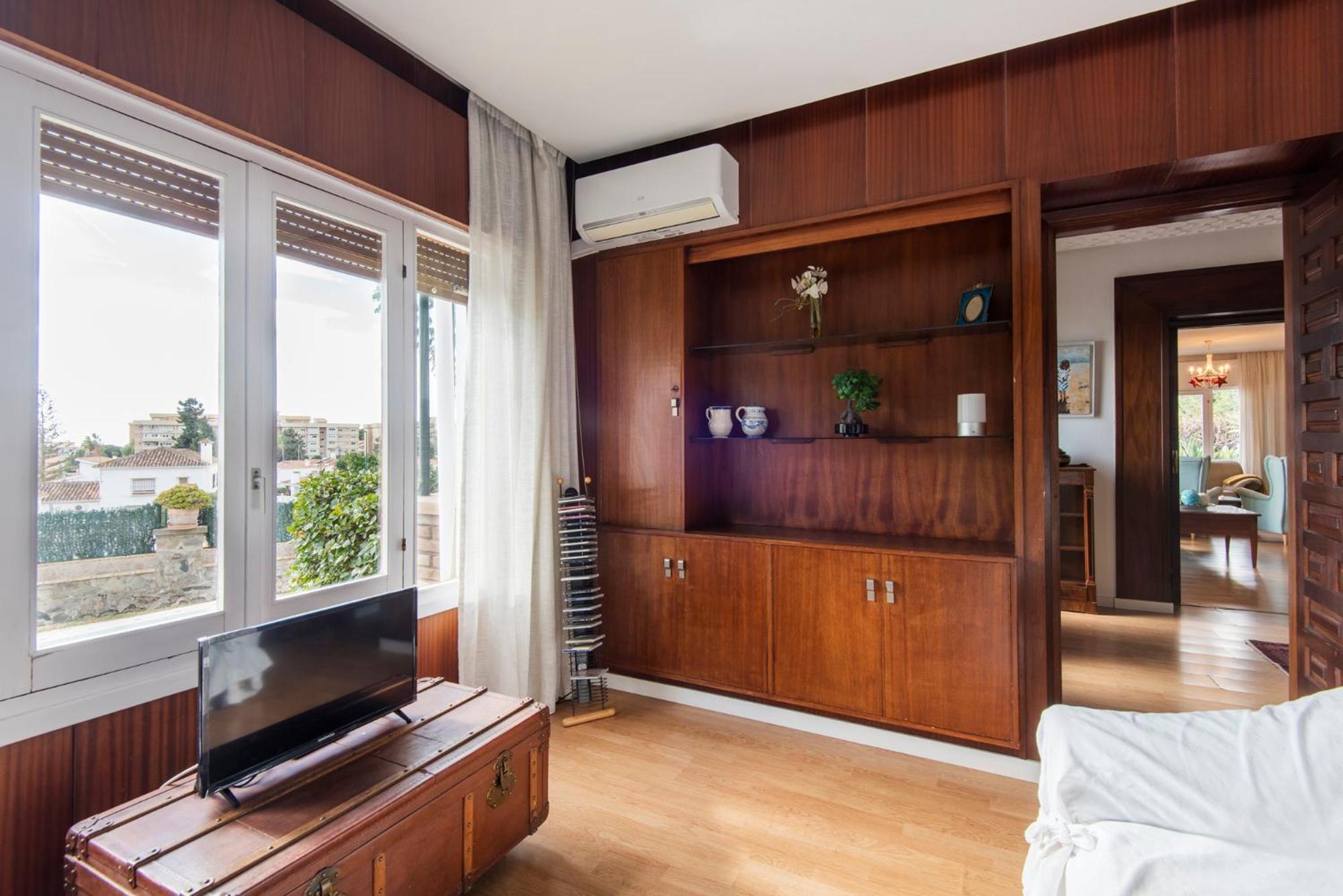 Queen Of The Ocean Villa: Stately Style House With Pool Malaga Ngoại thất bức ảnh