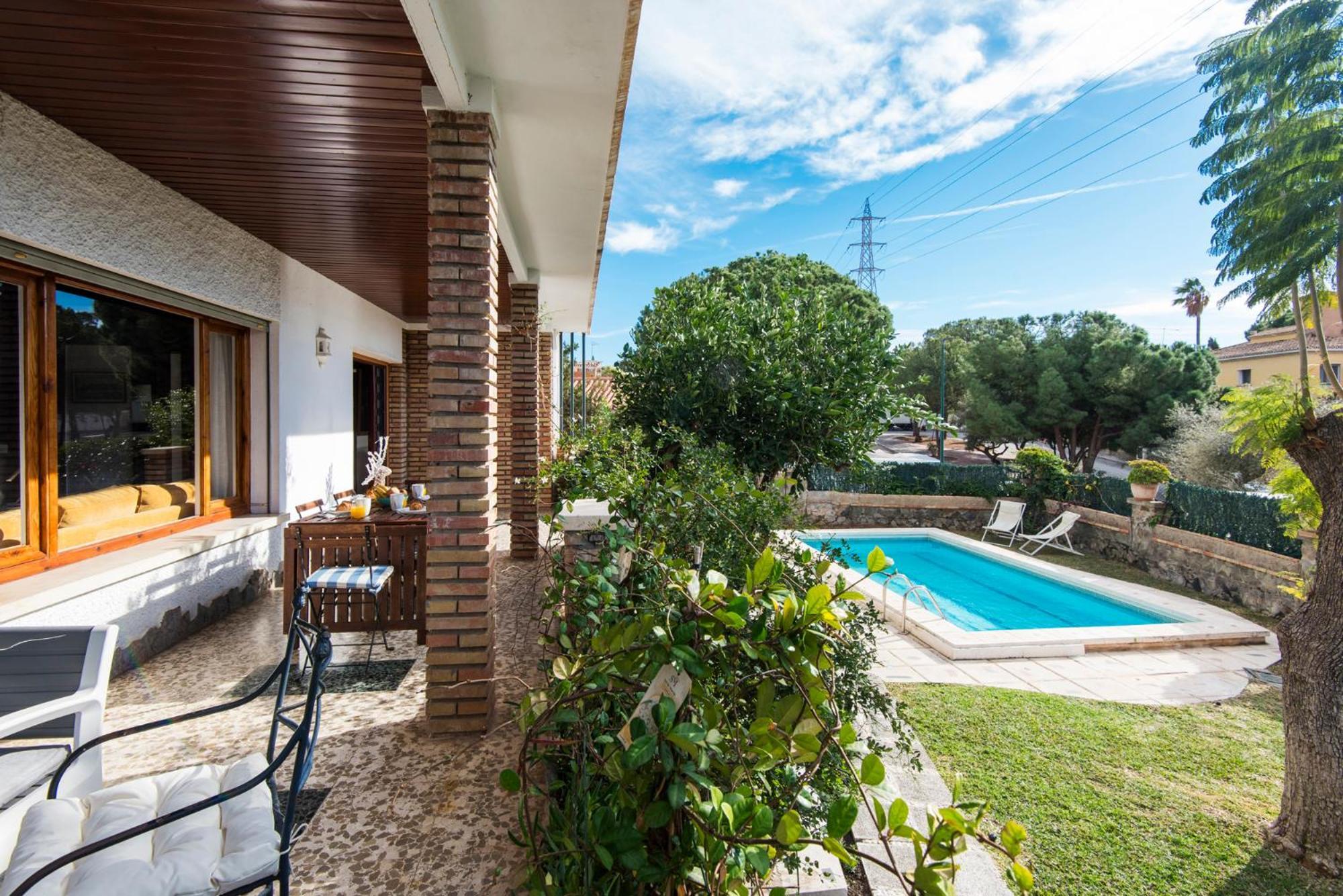 Queen Of The Ocean Villa: Stately Style House With Pool Malaga Ngoại thất bức ảnh