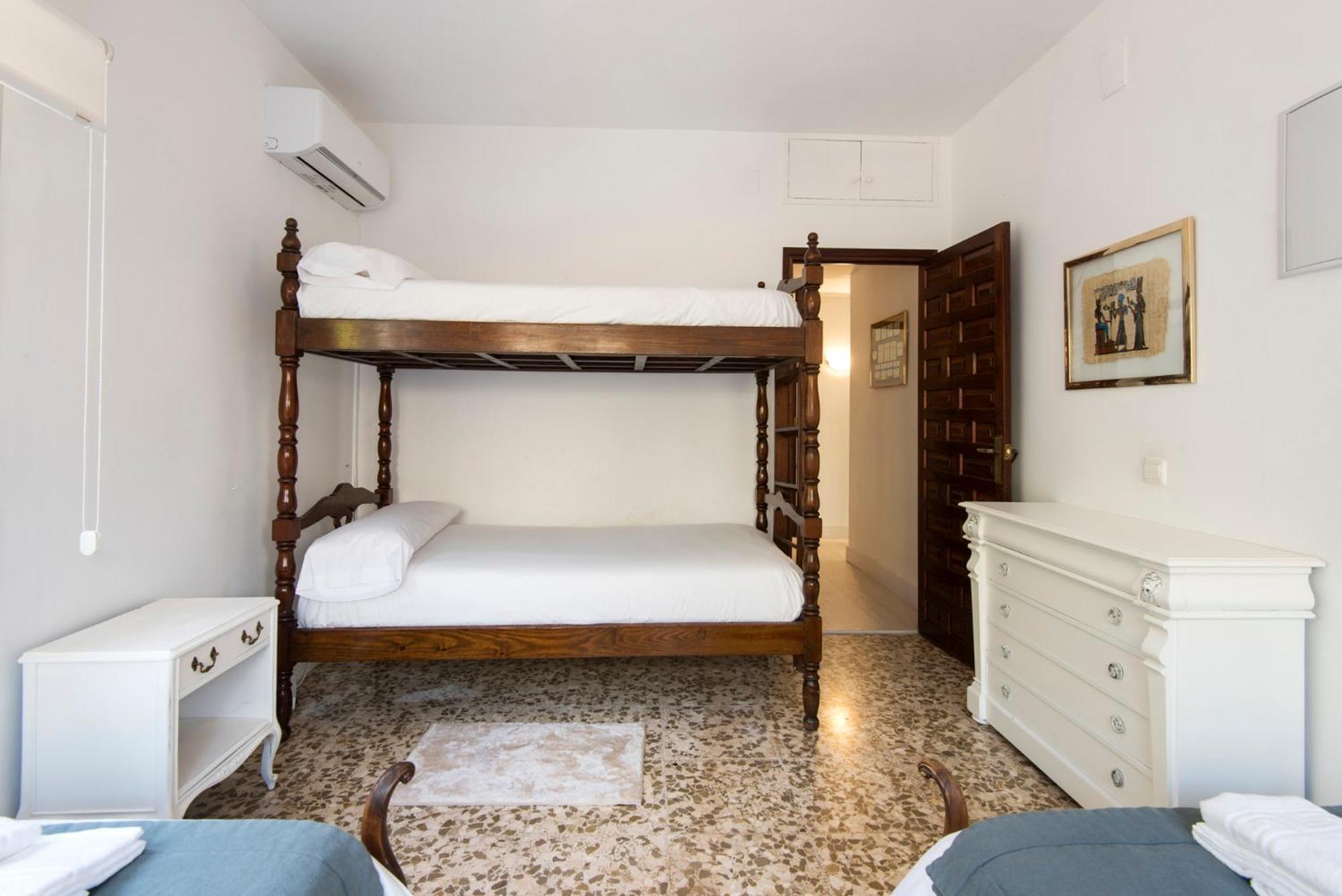 Queen Of The Ocean Villa: Stately Style House With Pool Malaga Ngoại thất bức ảnh