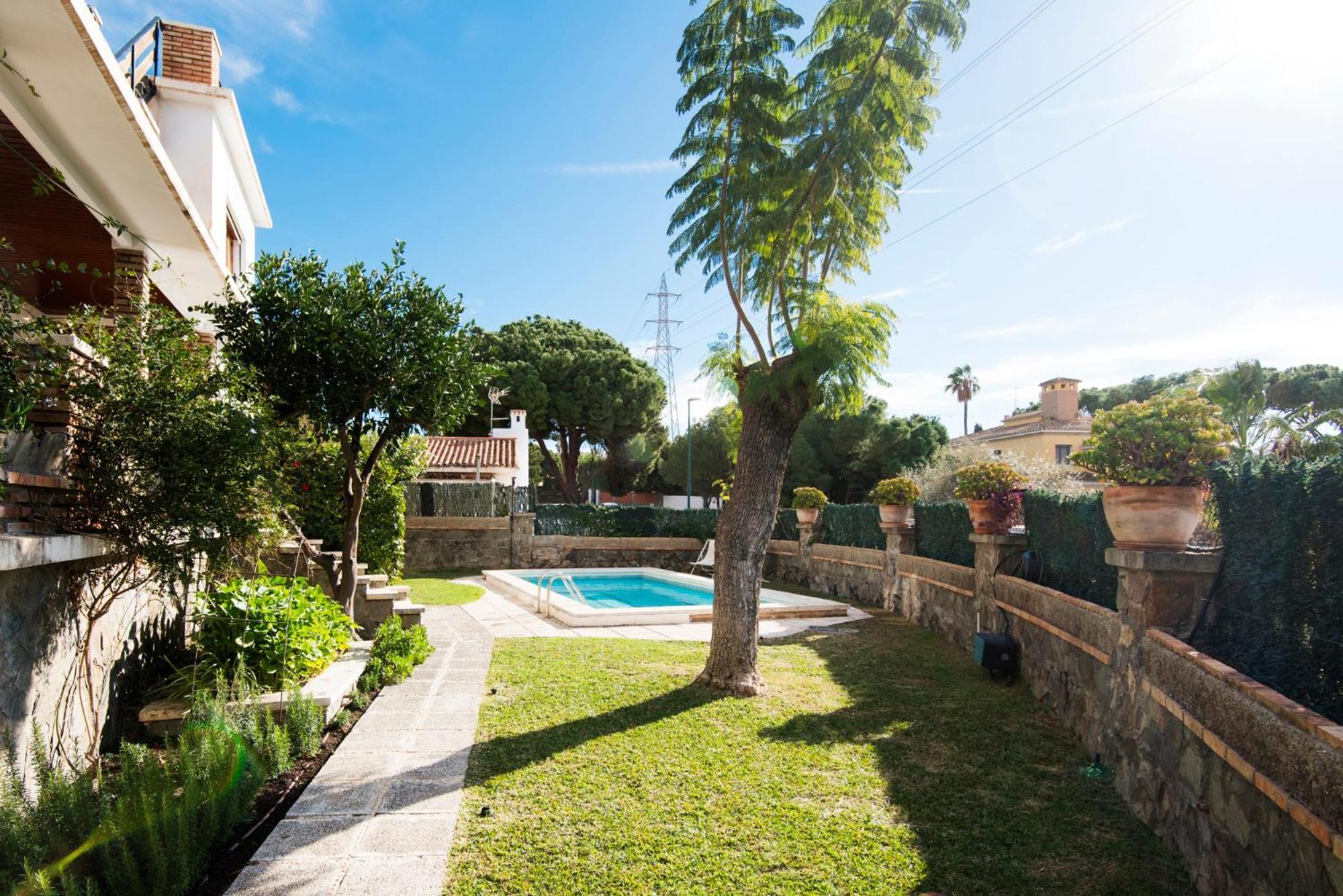 Queen Of The Ocean Villa: Stately Style House With Pool Malaga Ngoại thất bức ảnh